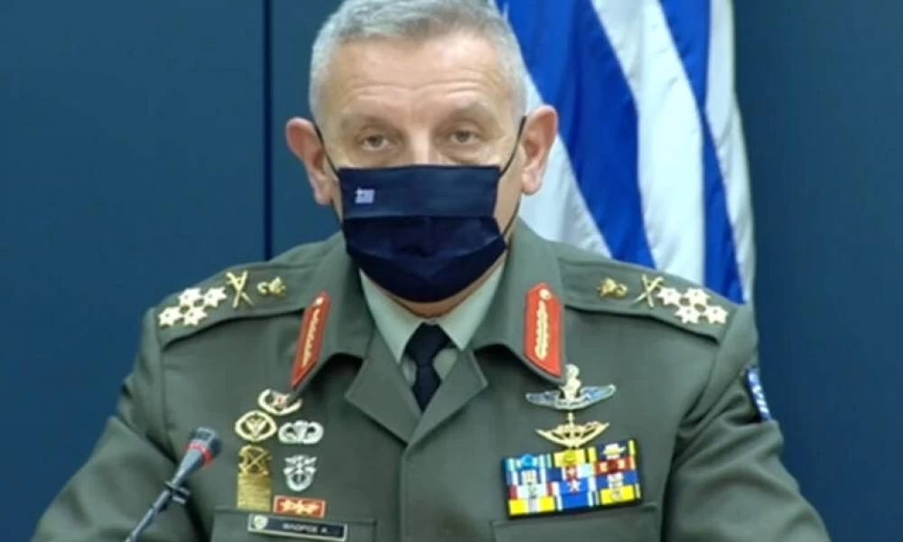 Στατηγός Φλώρος: Έδωσε το έναυσμα για τον εμβολιασμό των ΕΔ